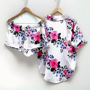 VICTORIA'S SECRET Satin Silky Lux Short Pajama Set Pink Floral Womens Size Large